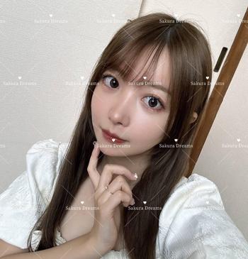 Momoka, 22 Asian female escort, London ON