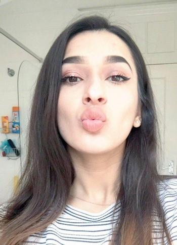 Riya, 23 Indo Canadian female escort, London ON