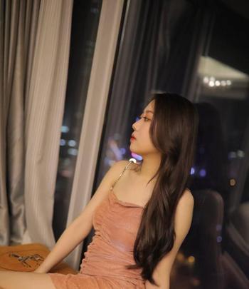 Nina, 24 Asian female escort, London ON