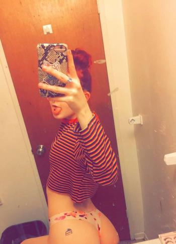 Avery, 22 Caucasian/White female escort, London ON