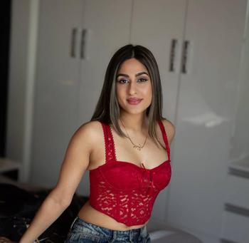 Taniya, 22 Indo Canadian female escort, London ON