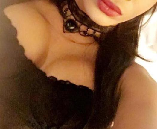 escort photo 0